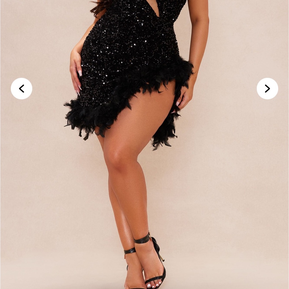 Elegant Black Sequin Dress - Picture 2 of 3